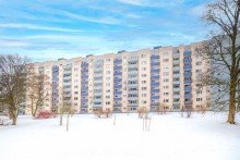Hausansicht ***VERKAUFT***3-Zimmer-Wohnung mit Aussicht und 2 PKW-Stellpl�tzen in M�nchen-F�rstenried