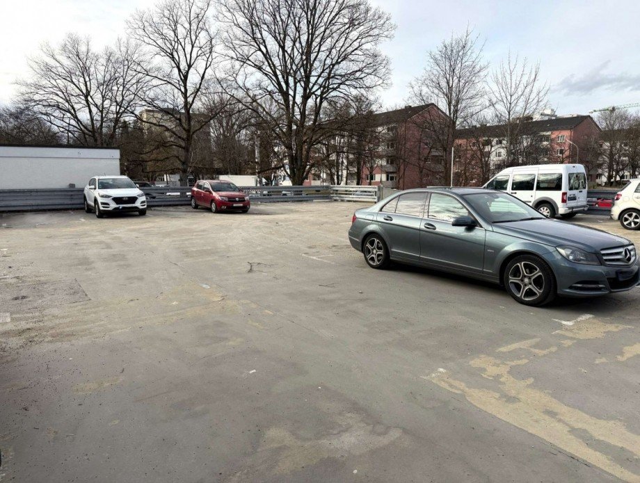 Parkdeck Etagenwohnung M�nchen