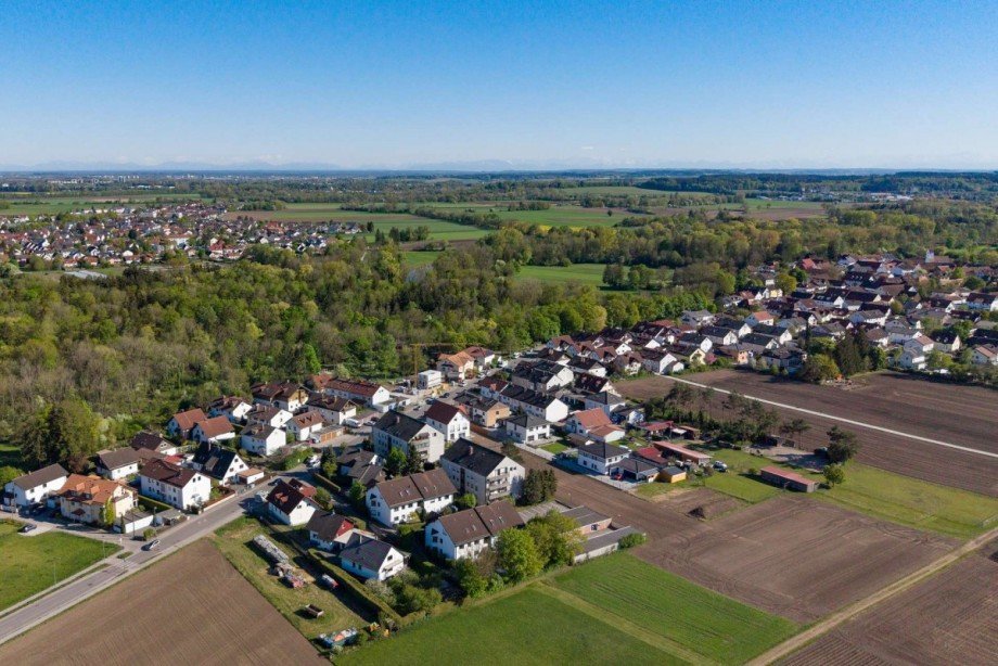 gr�ne Umgebung Dachgeschosswohnung Olching
